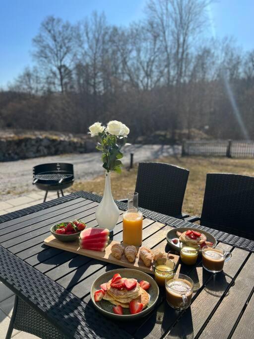 Ett Naturparadis Intill Moerrumsan Svängsta Exteriér fotografie